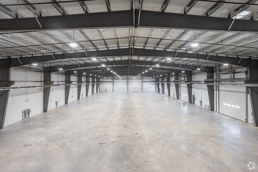 More Photos Of 3306 Allard Av, Leduc Warehouse For Sale