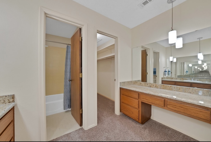 More Photos Of 2415 Sanguinet St, Fort Worth Apartments For Sale