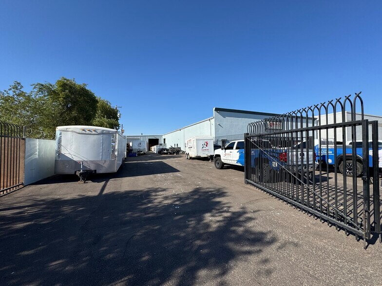 More Photos Of 1112 S Sirrine St, Mesa Warehouse For Sale