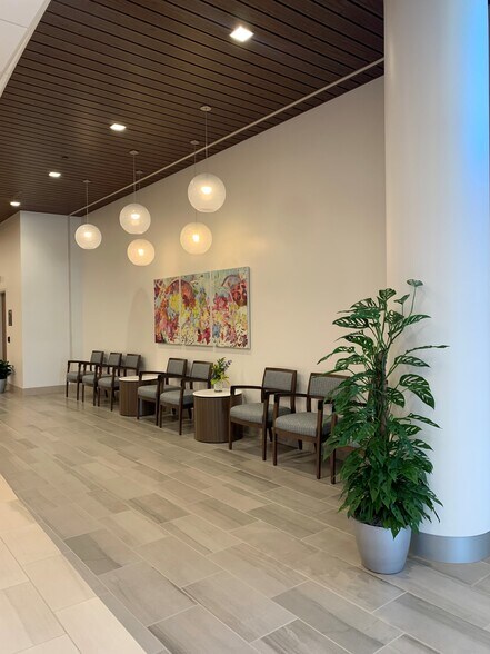 More Photos Of 6251 E Virginia Beach Blvd, Norfolk Hospital For Lease