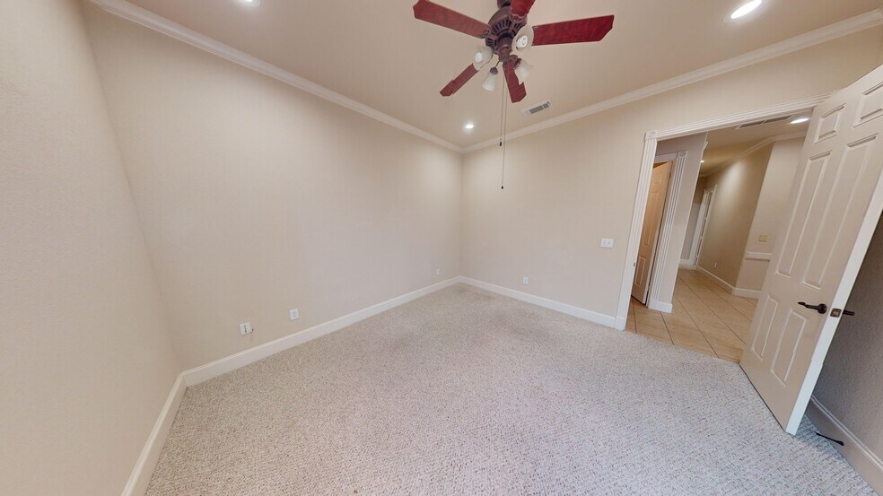 More Photos Of 5509 Louetta Rd, Spring Office For Sale