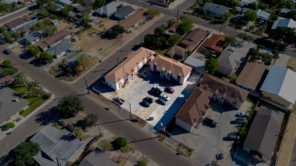 More Photos Of 1719 Willow St, Laredo Apartments For Sale