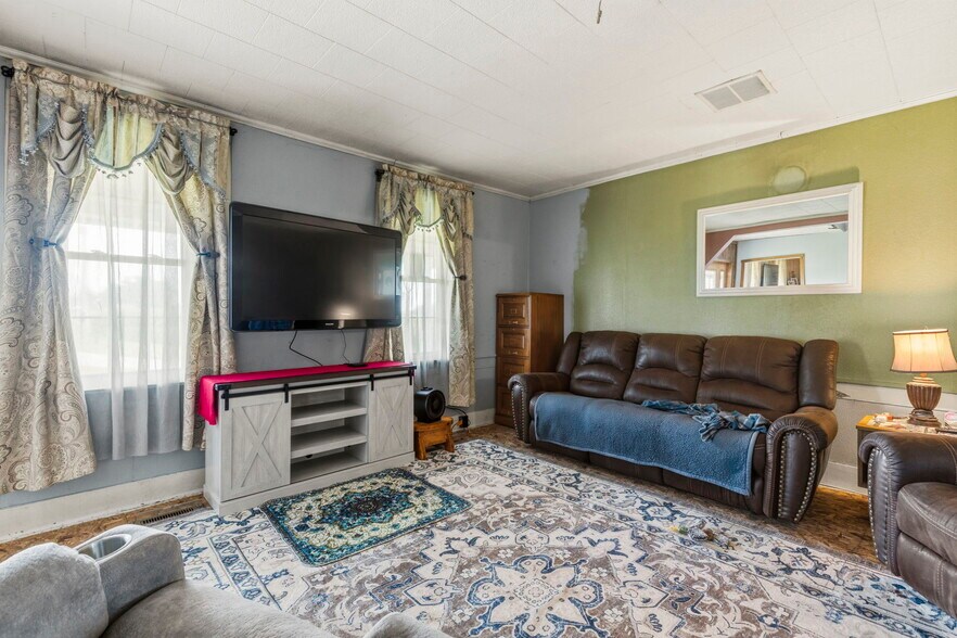 More Photos Of 9228 Stoutsville Pike, Stoutsville Land For Sale