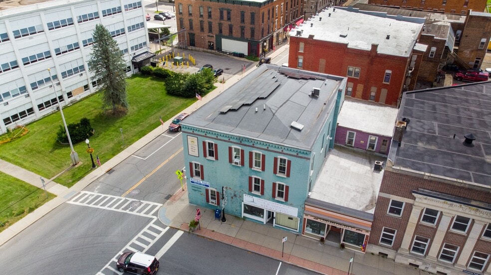 More Photos Of 89 Church St, Canajoharie Storefront Retail Residential For Lease