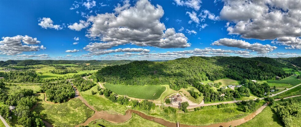 More Photos Of N1856 County Road O, Stoddard Restaurant For Sale