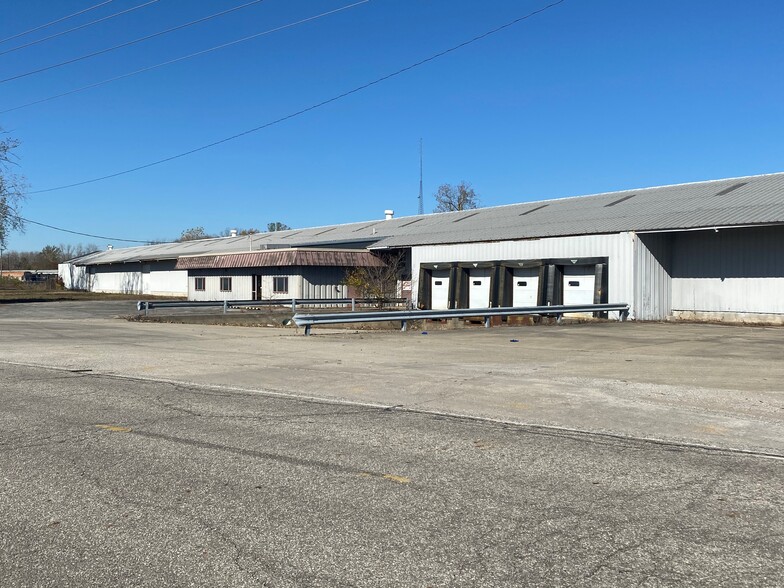 Primary Photo Of 7603 Nelson Rd, Fort Wayne Warehouse For Sale