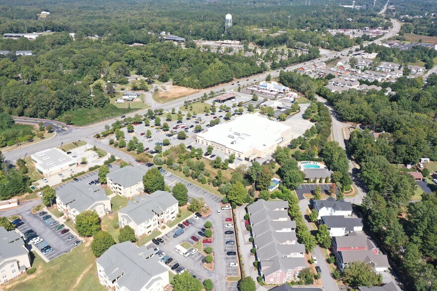 More Photos Of 680 Old Greenville Hwy, Clemson Supermarket For Sale