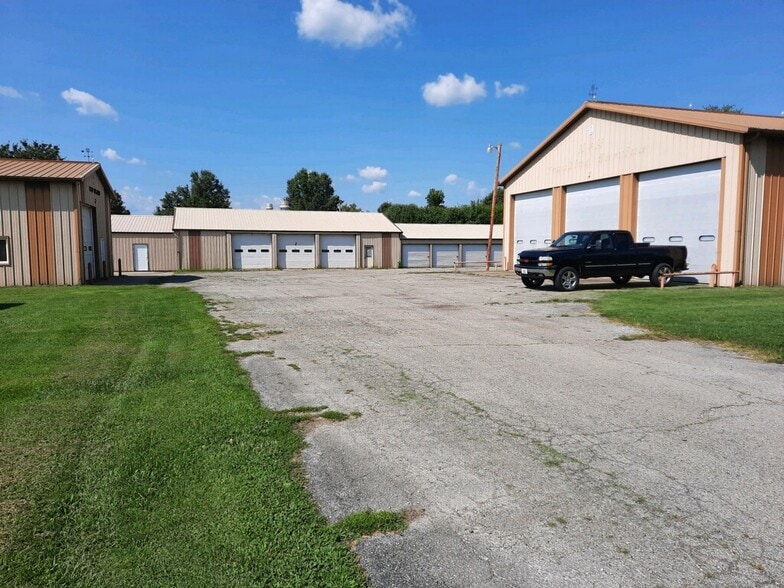 More Photos Of 321 N All Seasons Rd, Geff Manufactured Housing Mobile Home Park For Sale