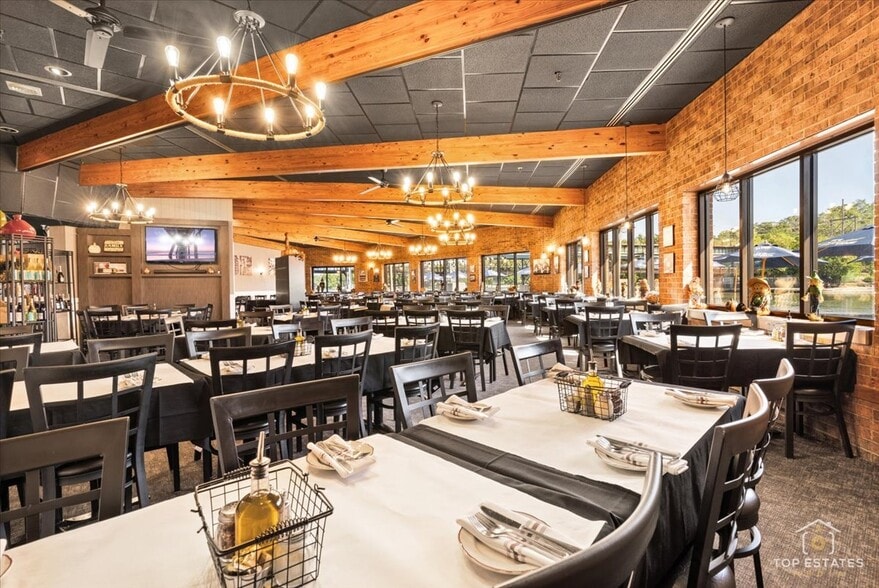 More Photos Of 320 N 2nd St, St Charles Restaurant For Sale