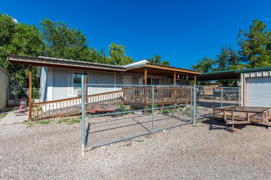 More Photos Of 855 W Pichacho Ave, Las Cruces Storefront Retail Office For Sale