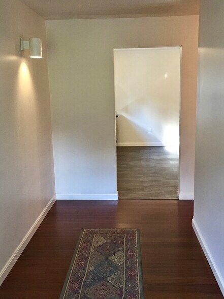 More Photos Of 147 Georgetown Rd, Beaver Falls Apartments For Sale