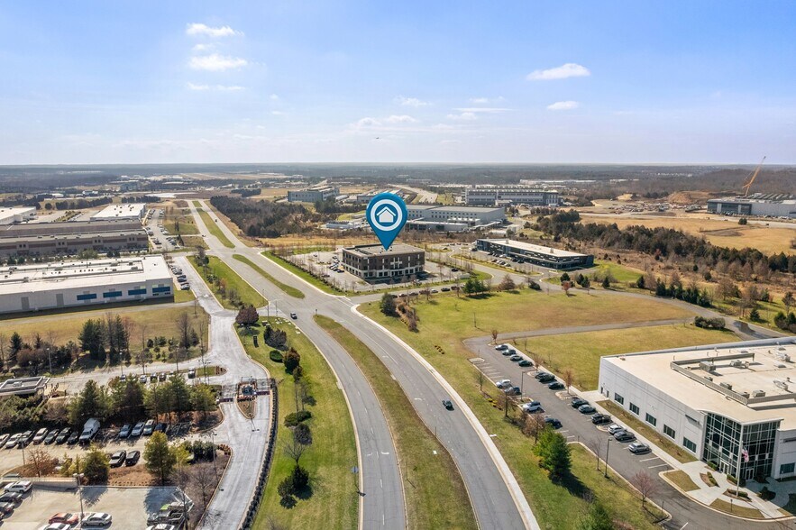 More Photos Of 11220 Assett Loop, Manassas Office For Lease