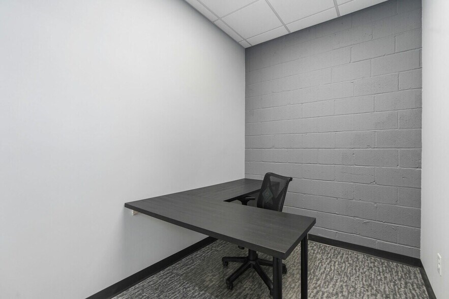 More Photos Of 117 S Main St, Hopewell Coworking Space