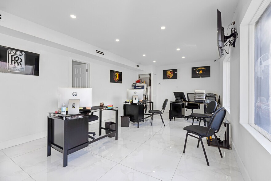 More Photos Of 1235 NW 54th St, Miami Auto Dealership For Sale