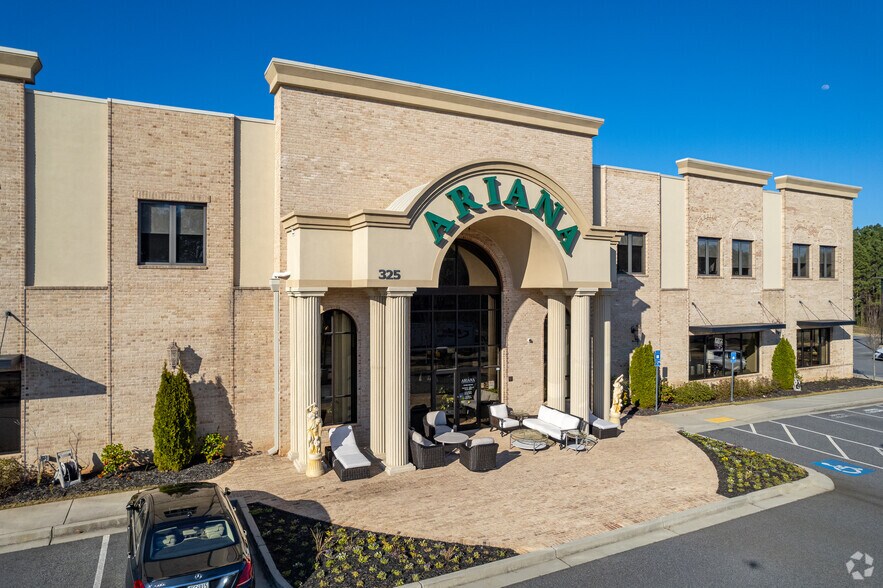 More Photos Of 325 Brannon Rd, Cumming Unknown For Lease