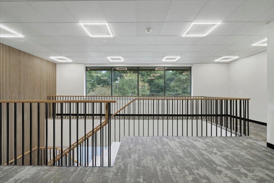 More Photos Of 180 Summit Ave, Montvale Medical For Lease