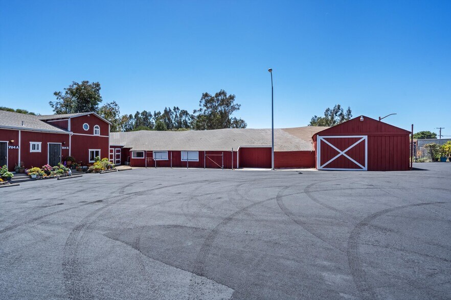 More Photos Of 720-724 Liberty Petaluma CA 94952-1014 rd, Petaluma Land For Sale