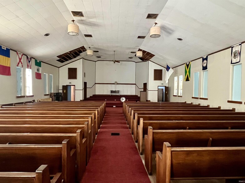 More Photos Of 1435 S Armstrong St, Kokomo Specialty For Sale