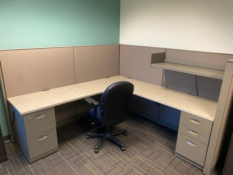 More Photos Of 4690 Munson St NW, Canton Office For Sale