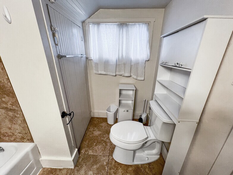 More Photos Of 154 N 100 W, American Fork Apartments For Sale