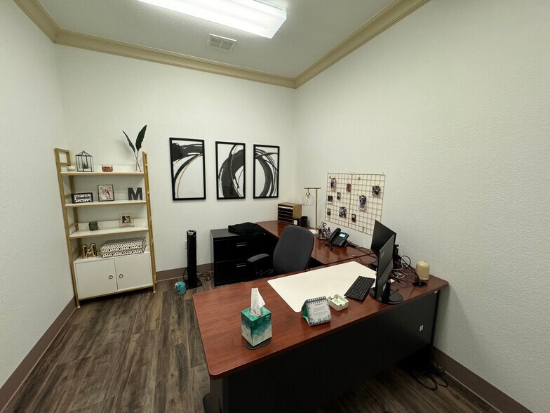 More Photos Of 2271 E Continental Blvd, Southlake Medical For Sale