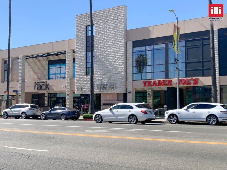 More Photos Of 18606-18612 Ventura Blvd, Tarzana Storefront For Lease