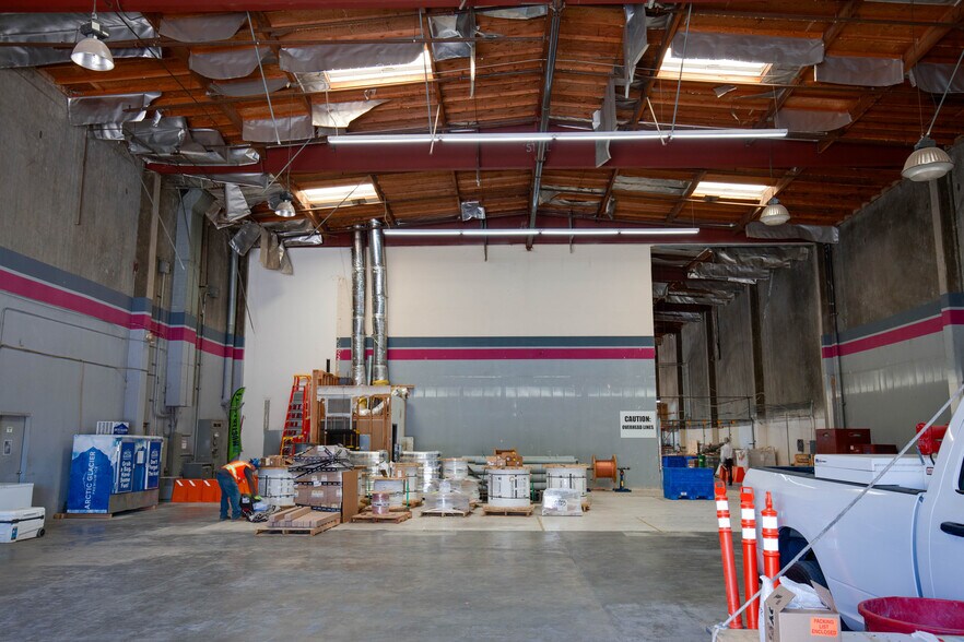 More Photos Of 16119-16125 E Gale Ave, City of Industry Warehouse For Sale