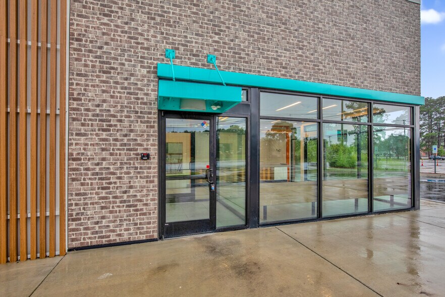 More Photos Of 507 W 3rd St, Pembroke Fast Food For Sale
