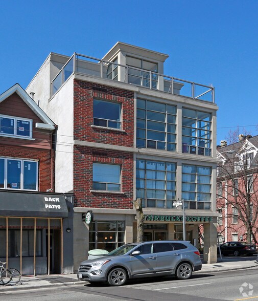 More Photos Of 492 Parliament St, Toronto Storefront Retail Residential For Lease