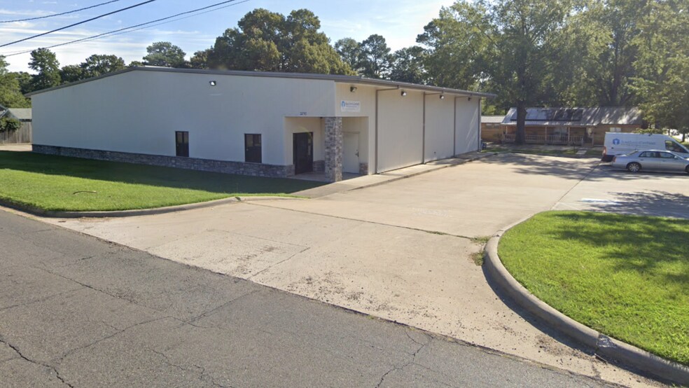 Primary Photo Of 3710 Jefferson Ave, Texarkana Flex For Lease