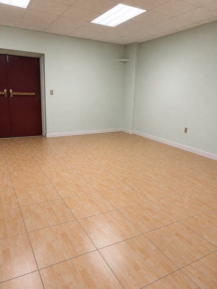 More Photos Of 6972 Aloma Ave, Winter Park Medical For Sale