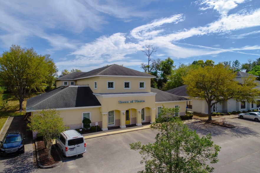 More Photos Of 8780 Perimeter Park Ct, Jacksonville Storefront Retail Office For Lease