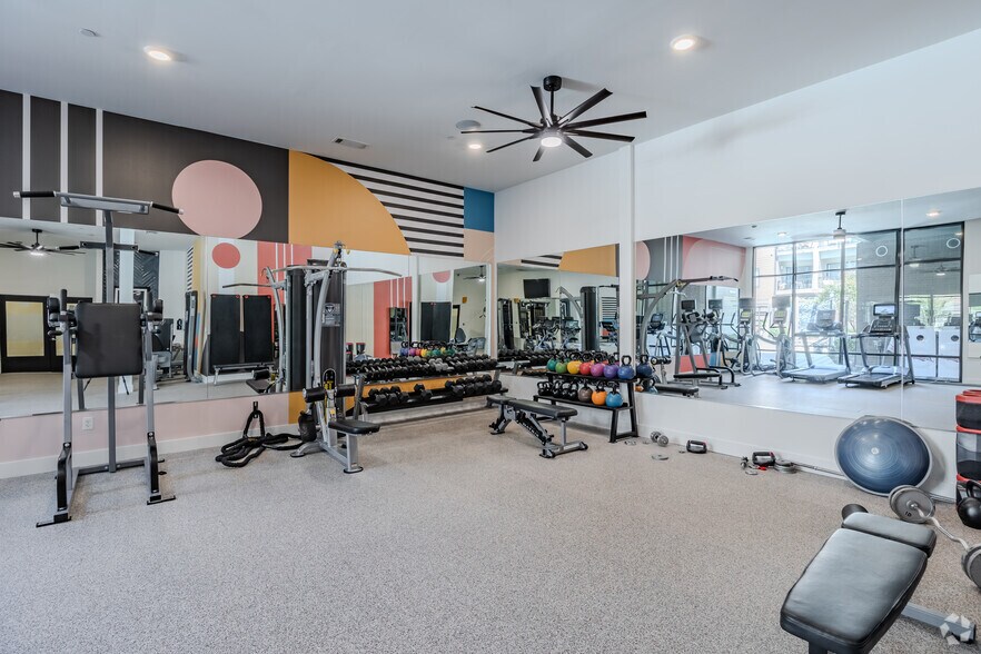 More Photos Of 675 N Highland Ave NE, Atlanta Apartments For Lease