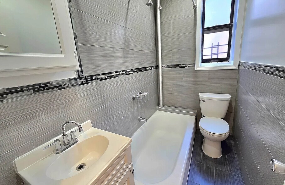 More Photos Of 2015 Bedford Ave, Brooklyn Apartments For Sale