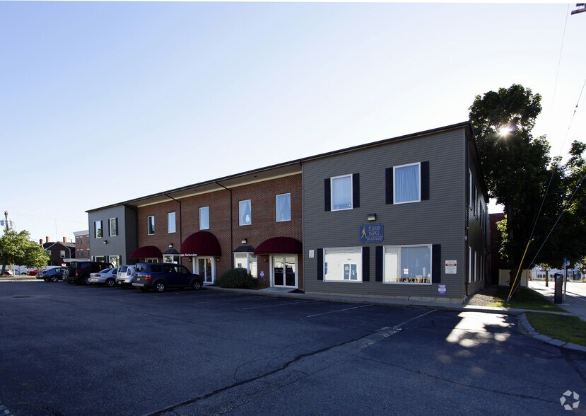 Primary Photo Of 11-15 Fourth St, Dover Flex For Lease
