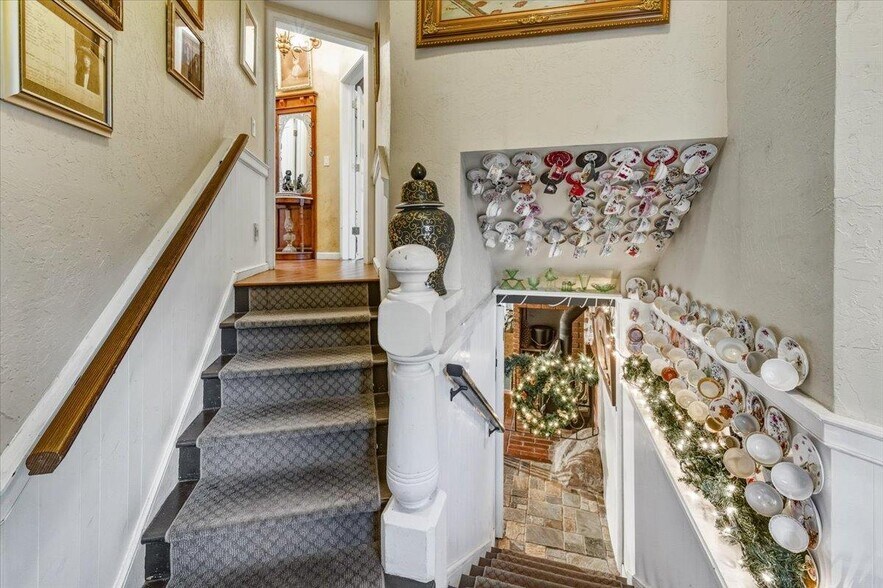 More Photos Of 317 S Pine St, Nevada City Hospitality For Sale