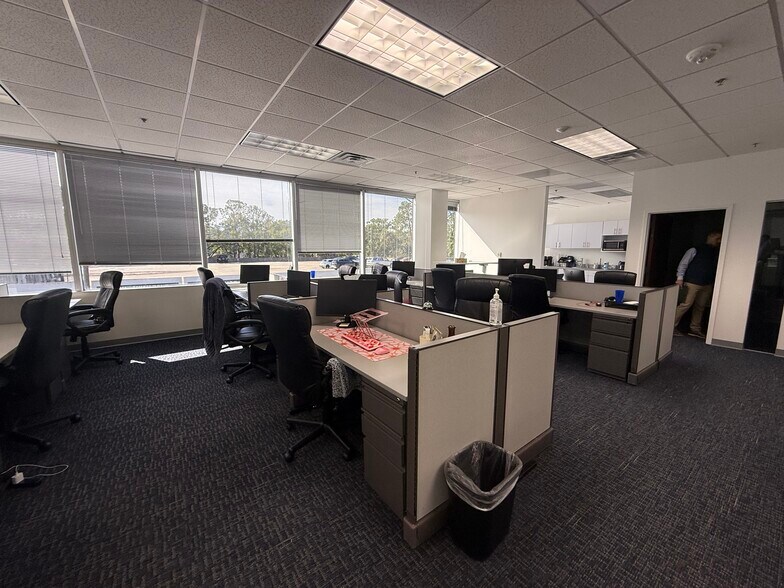 More Photos Of 5100 W Kennedy Blvd, Tampa Office For Lease