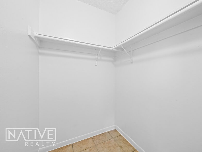 More Photos Of 610 NE 1st Ave, Fort Lauderdale Apartments For Sale