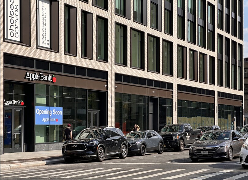 More Photos Of 278 8th Ave, New York Apartments For Lease