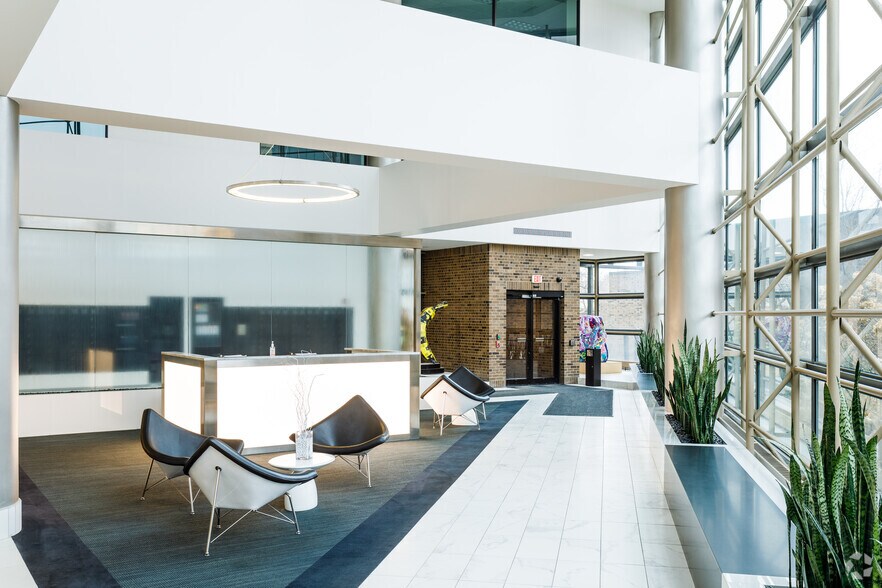 More Photos Of 26533 Evergreen Rd, Southfield Office For Lease