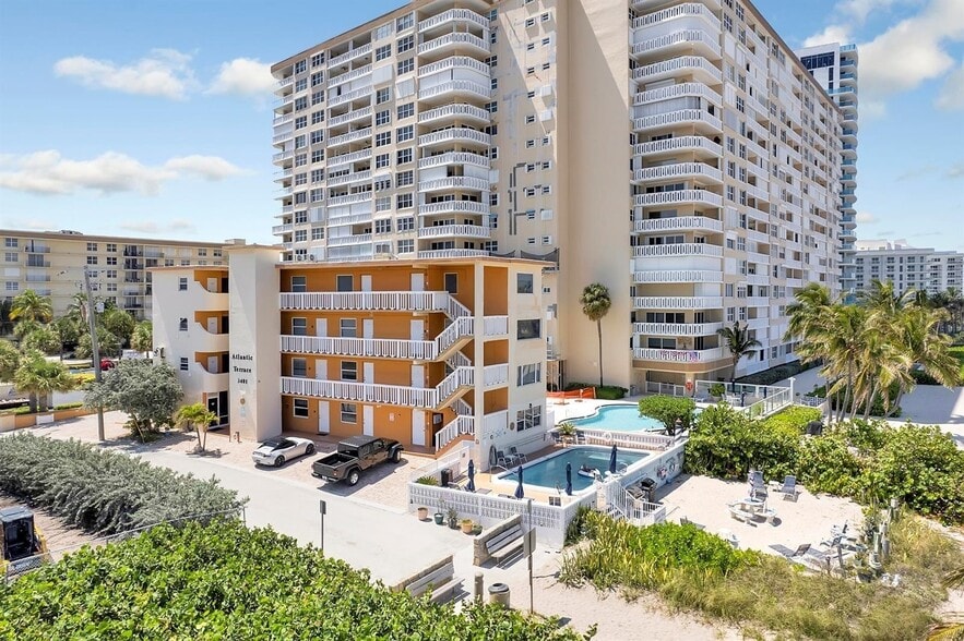 More Photos Of 3401 NE 10th St, Pompano Beach Hotel For Sale