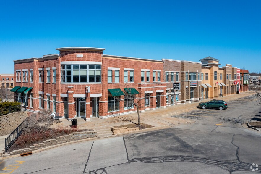 More Photos Of 18985 W Capitol Dr, Brookfield Unknown For Lease