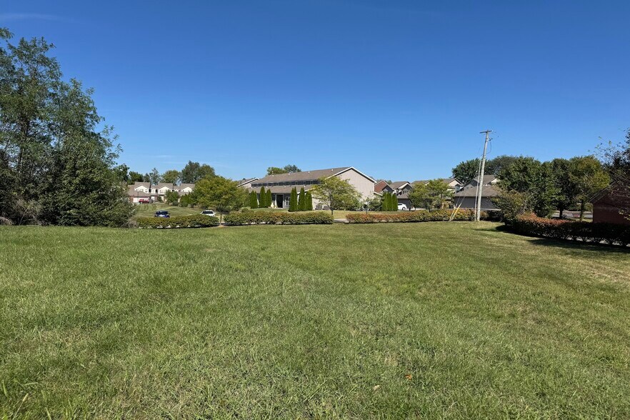 More Photos Of 108-112 Canewood Center dr, Georgetown Land For Sale