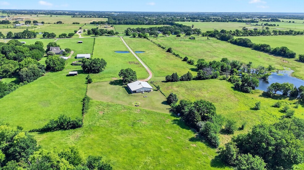 More Photos Of 12041 Bell Rd, Pilot Point Land For Sale