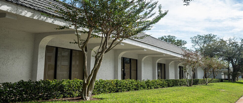 More Photos Of 7041 Grand National Dr, Orlando Unknown For Lease