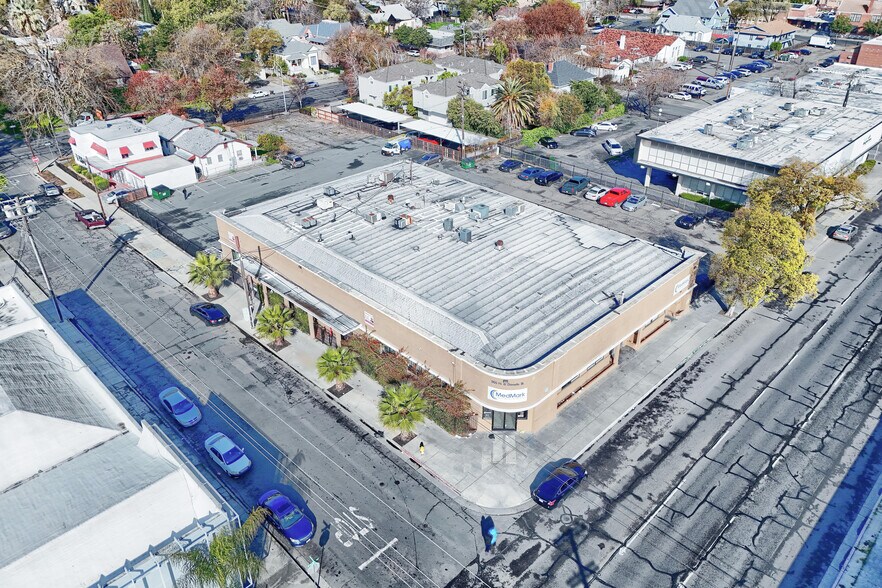 More Photos Of 33 E Magnolia St, Stockton Office For Lease