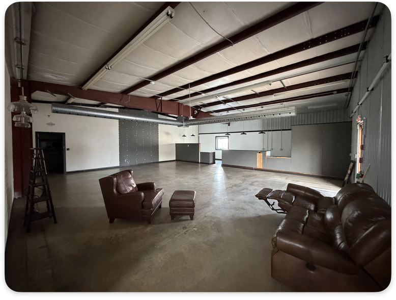 More Photos Of 114 S A St, Skiatook Warehouse For Sale