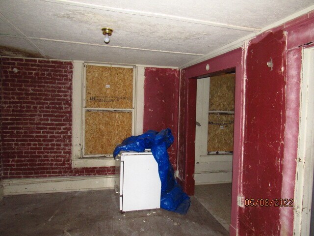 More Photos Of 202 N Washington St, Ardmore Apartments For Sale