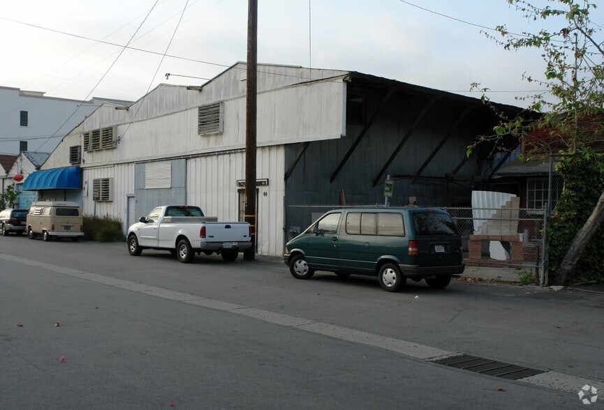 More Photos Of 44 Helena Ave, Santa Barbara Warehouse For Sale