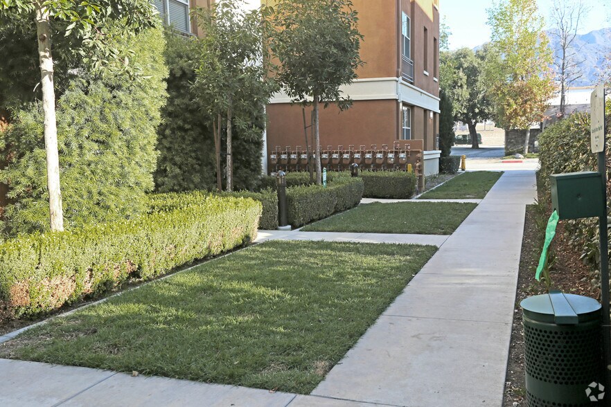 More Photos Of 700 S Myrtle Ave, Monrovia Apartments For Lease
